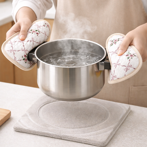 Porte-pot en coton pour cuisine, résistant à la chaleur, motif imprimé, avec boucle de suspension, un excellent accessoire de cuisine pour un usage domestique - Product Image 2