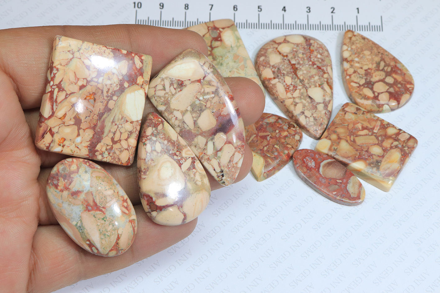 เหมือนกับภาพ