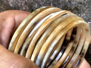 Brazaletes de Cuerno de Búfalo Natural, Joyería Artesanal de Cuerno de Búfalo - Product Image 5