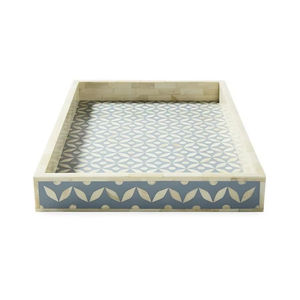 Plateau en bois carré fait main avec motif de fleurs Plateau de service pour ustensiles de cuisine de taille personnalisée de haute qualité Fabricant indien PAR HF CRAFTS - Product Image 1