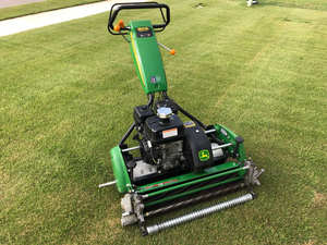 Cortadora de Césped John Deere 260SL de Alta Calidad, en Oferta, Equipo para Cortar Césped para Campos Deportivos, Parques, Jardines y Paisajismo - Product Image 2