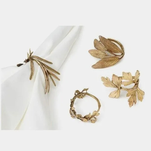 Anneaux de serviette en métal doré de style vintage Design de feuille Décor de table en laiton et métal Rond de serviette en forme de feuille unique de haute qualité - Product Image 1