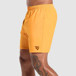 Pantalones cortos deportivos con logotipo personalizado para hombre, venta al por mayor, pantalones cortos deportivos para entrenamiento con dobladillo dividido activo, poliéster elástico transpirable - Product Image 3