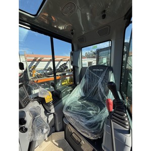 Excavadoras DEVELON DX35Z-7, Producto 2025 - Product Image 4