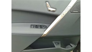 BMW iX xDrive50 2025 Seminuevo - Product Image 6