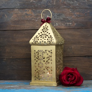 Lanterne en métal marocaine à bas prix qualité supérieure classique élégant coloré lanterne indien élégant nouveau Design bougie lanterne 2024 - Product Image 5
