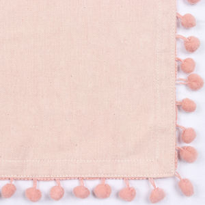 Nappe de table tissée rose 150x300 cms 190 Gsm du premier fabricant indien avec bords de gland Chambrey tissu Textile de maison - Product Image 2