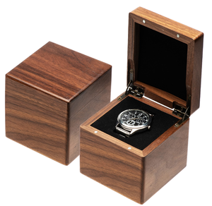 Boîte de montre en bois de luxe Montre Collection Organisateur Organisateurs de bijoux Forme carrée à bas prix - Product Image 1