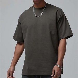 Camiseta azul cuadrada de gran tamaño personalizada para hombre, Camiseta básica con hombros caídos y ajuste holgado, Camiseta básica 100% de algodón con punto inverso único, básica en blanco - Product Image 3