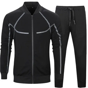 Vente en gros de meilleure qualité Nouveau design Ensembles grande taille pour hommes Survêtement homme haute qualité avec logo personnalisé - Product Image 1