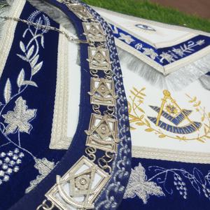 MASONIC REGALIA PAST MASTER TABLIER POIGNETS ET COLLIER BLEU ROYAL VELOURS HSE - Product Image 5