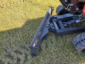 รถขุดขนาดเล็ก Kubota U35-4 แบบตีนตะขาบ น้ำหนัก 3.5 ตัน เหมาะสำหรับงานก่อสร้างและงานเกษตร - Product Image 5