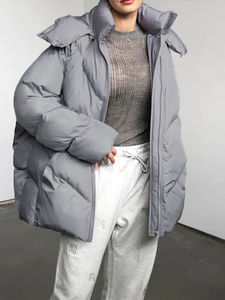 Abrigo de invierno grueso con diseño de cara acolchada Chaqueta de burbuja cálida hecha de tela de lona - Product Image 5