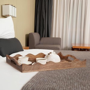 Plateau de service en bois festonné décoratif de haute qualité vaisselle plateau de service en bois d'acacia pour ustensiles de cuisine fabriqués au Vietnam - Product Image 4