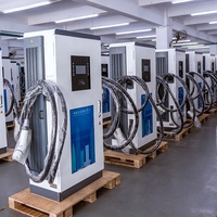 Nouvelle borne de recharge automobile à montage au sol avec écran publicitaire Chademo GBT 30KW 60KW 120KW, station de recharge rapide DC pour véhicules électriques 7 pouces