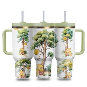 Gobelet isotherme sous vide 40oz à double paroi, style vintage, avec logo personnalisé, motif Carte du Bois des Cent Acres et Ours - Product Image 6