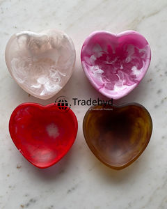 ชามเรซินแบบมินิมอลจาก tradebyd สไตล์นางฟ้าที่ทันสมัยพร้อมการออกแบบที่สะอาดความสวยงามเรียบง่ายสำหรับพื้นที่ที่ไม่รก - Product Image 3