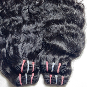 Venta al por mayor de extensiones de cabello Remy indio de alta calidad suelta estilo de onda profunda crudo sin procesar Paquete de un solo donante - Product Image 1