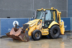 รถตักล้อยางตีนตะขาบ CAT รุ่น 422F เครื่องยนต์ดีเซล ขาย |   รถตักดินมือสอง ยี่ห้อแคท แคตเตอร์พิลลาร์ รุ่น 422f 422 420 416 428 420f 416e รถแบคโฮ - Product Image 3