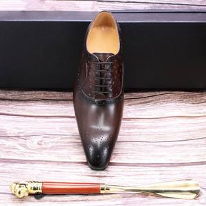 Chaussures Oxford classiques en cuir pour hommes, chaussures habillées formelles lisses et polies, semelle antidérapante pour le bureau, les réunions d'affaires, les mariages - Product Image 4