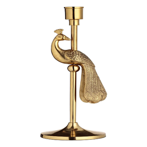 Support majestueux en forme de paon doré avec des ailes déployées et une finition texturée. Disponible aux prix de gros. - Product Image 2