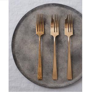 Ustensiles de cuisine de finition en acier inoxydable, ensemble de couverts entièrement en métal, outils de couverts en cuivre, ensemble de couverts brillants - Product Image 1