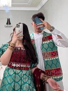 Vestido Tradicional Afgano de Encaje Vintage para Pareja, Traje Étnico Pashtun Hecho a Mano, Conjunto de Ropa Cultural para Fiesta, Clásico con Botones para Mujer - Product Image 2