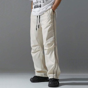 Vente en gros Nouveau pantalon d'entraînement coupe-vent grande taille tendance Pantalon d'entraînement léger et décontracté - Product Image 2