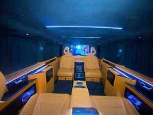 รถ GRANVIA 2025 รุ่น VIP พวงมาลัยซ้าย เบาะหนัง หลังคาพาโนรามา กล้องมองหลัง 360 องศา ไม่มีประวัติอุบัติเหตุ - Product Image 4