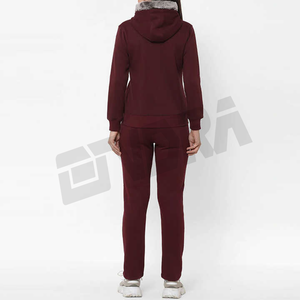 Chándal de lana suave para mujer con cuello con capucha Traje de jogging elegante Perfecto para ropa informal Traje cálido y cómodo para mujer - Product Image 3