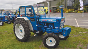 Tractor Agrícola Ford6600 de 110HP, Motor con 4001-6000 Horas de Uso Certificado, Resistente y Duradero - Product Image 4