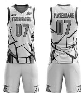 Uniforme de Baloncesto de Alta Calidad, 100% Poliéster, Transpirable, con Malla, Impresión Personalizada por Sublimación, Camiseta y Pantalones Cortos - Product Image 6