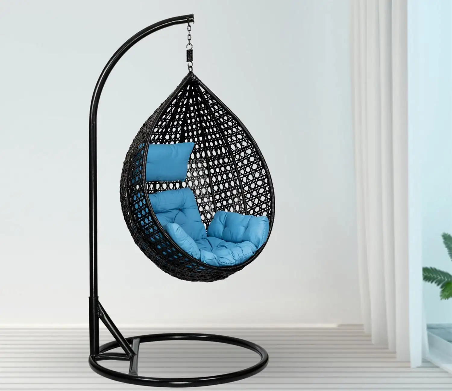 كرسي أرجوحة على شكل بيضة للاستخدام في الهواء الطلق مع إطار من الفولاذ، وسادة ناعمة للحديقة، والفناء