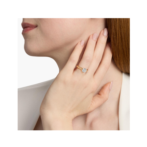 แหวนหมั้นสไตล์วินเทจประดับเพชรตรงกลาง – ดีไซน์โบราณสุดหรูเพื่อความงามเหนือกาลเวลา - Product Image 4