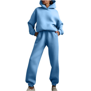 Vêtements et accessoires>> Vêtements pour femmes>> Ensembles pour femmes - Product Image 1