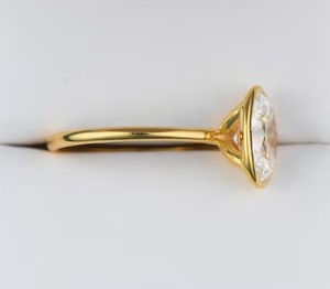 แหวนเพชรทรงรี3 CT D Color สำหรับปลูกในห้องปฏิบัติการการเจียระไนเพชรที่ยอดเยี่ยมความชัดเจน VVS แหวนหมั้นแหวนทองสีเหลืองสวยงาม - Product Image 3