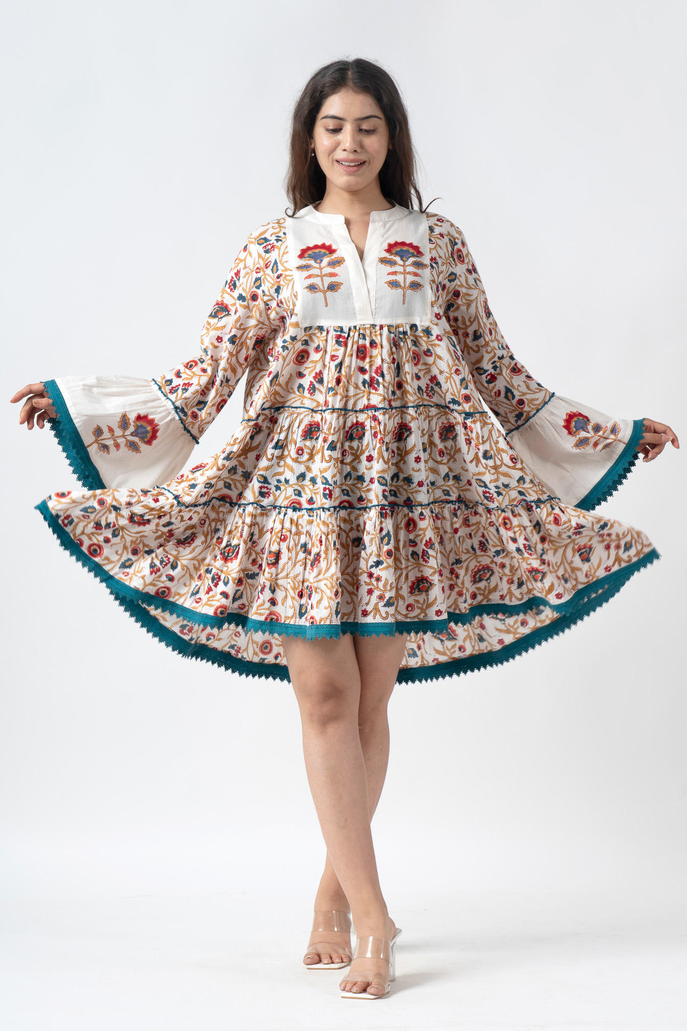 สีแดง Sangria