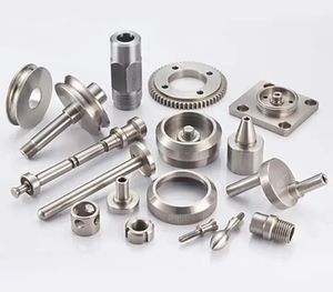 Rakshit Engineering OEM Servicios de mecanizado CNC de precisión Componentes de aluminio de acero inoxidable Uso industrial Caja de embalaje personalizada - Product Image 6