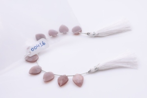 Auténticas cuentas de piedra lunar de melocotón, cuentas de piedras preciosas crudas para manualidades y diseño de joyas - Product Image 6