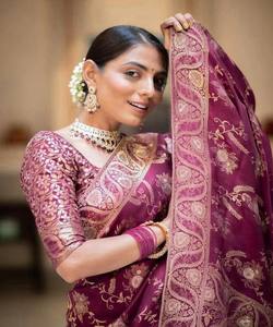 Atractivo Sari de Seda Jacquard con Trabajo de Lici, Blusa Sin Coser, Ropa para Fiestas y Festivales, Precio al por Mayor, Prenda Étnica Multicolor, Morado - Product Image 4