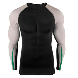 Manches longues personnalisées pour hommes Sublimation Printing Wholesale Rash Guard Maillot de bain à manches courtes Rash Guard MMA Rash Guard Service OEM - Product Image 1