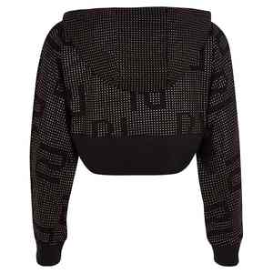 Haut à capuche court personnalisé pour femmes, conçu pour un streetwear élégant, offrant confort, chaleur et une coupe moderne. - Product Image 5