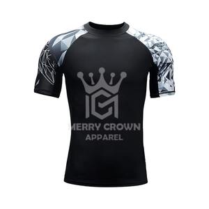 เสื้อยืดเข้ารูปสำหรับผู้ชายดีไซน์ใหม่ - Product Image 1