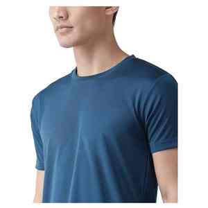 T-shirts de sport respirants et fins de haute qualité fabriqués par le fabricant, séchage rapide, 100% polyester, t-shirt de course à pied tendance pour l'entraînement - Product Image 5