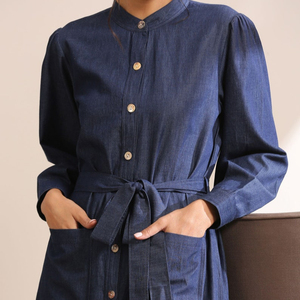 ชุดเดรสยาวถักนิตติ้งแฟชั่นฤดูร้อนปี 2023 ออกแบบปักลายตามสั่ง ขายส่งเสื้อผ้าผู้หญิง ชุดลำลองไซส์ใหญ่สำหรับผู้หญิง - Product Image 1