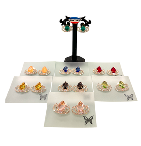 Boucles d'oreilles pendantes ethniques artisanales de créateur AD pour femmes Montana, avec pierres éblouissantes, idéales pour les tenues de mariage et de soirée - Product Image 5