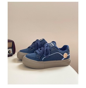 Baskets blanches tendance printemps-automne 2026 pour femme, style coréen, <span class=keywords><strong>plateforme</strong></span> polyvalente, chaussures de skate décontractées, en stock à l'étranger - Product Image 3
