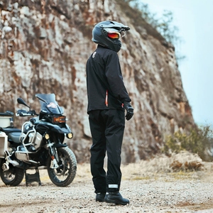 Combinaison de pluie de moto imperméable de haute qualité pour hommes et femmes, vêtements de pluie d'extérieur légers avec logo personnalisé et service OEM - Product Image 3