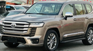 Toyota LandCruiser d'occasion 2022, propre et en excellent état, sans accident, meilleur prix, prix bas, achetez maintenant, livraison rapide - Product Image 2