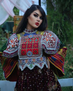 ชุดเดรสทรงเอไลน์แบบดั้งเดิมของชาวคุจิ คุณภาพสูง ความยาวระดับเข่า คอจีน แขนสั้น ลายเรียบ ระบายอากาศได้ดี ซักได้ - Product Image 5